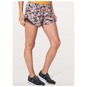 Lululemon Hotty Hot Short - Long